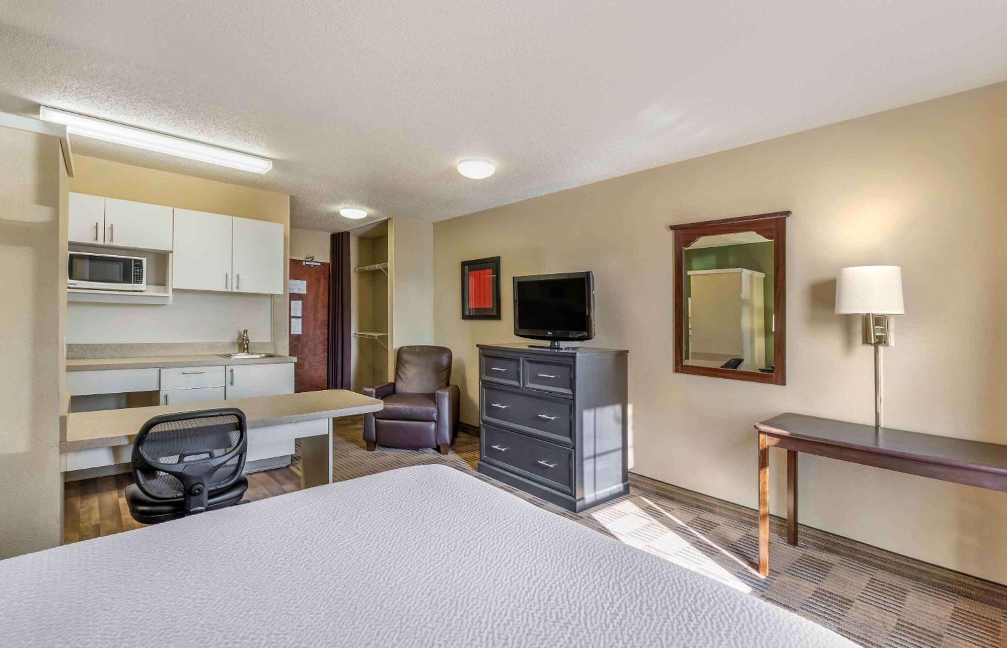 Extended Stay America Select Suites - Chicago - Downers Grove Zewnętrze zdjęcie