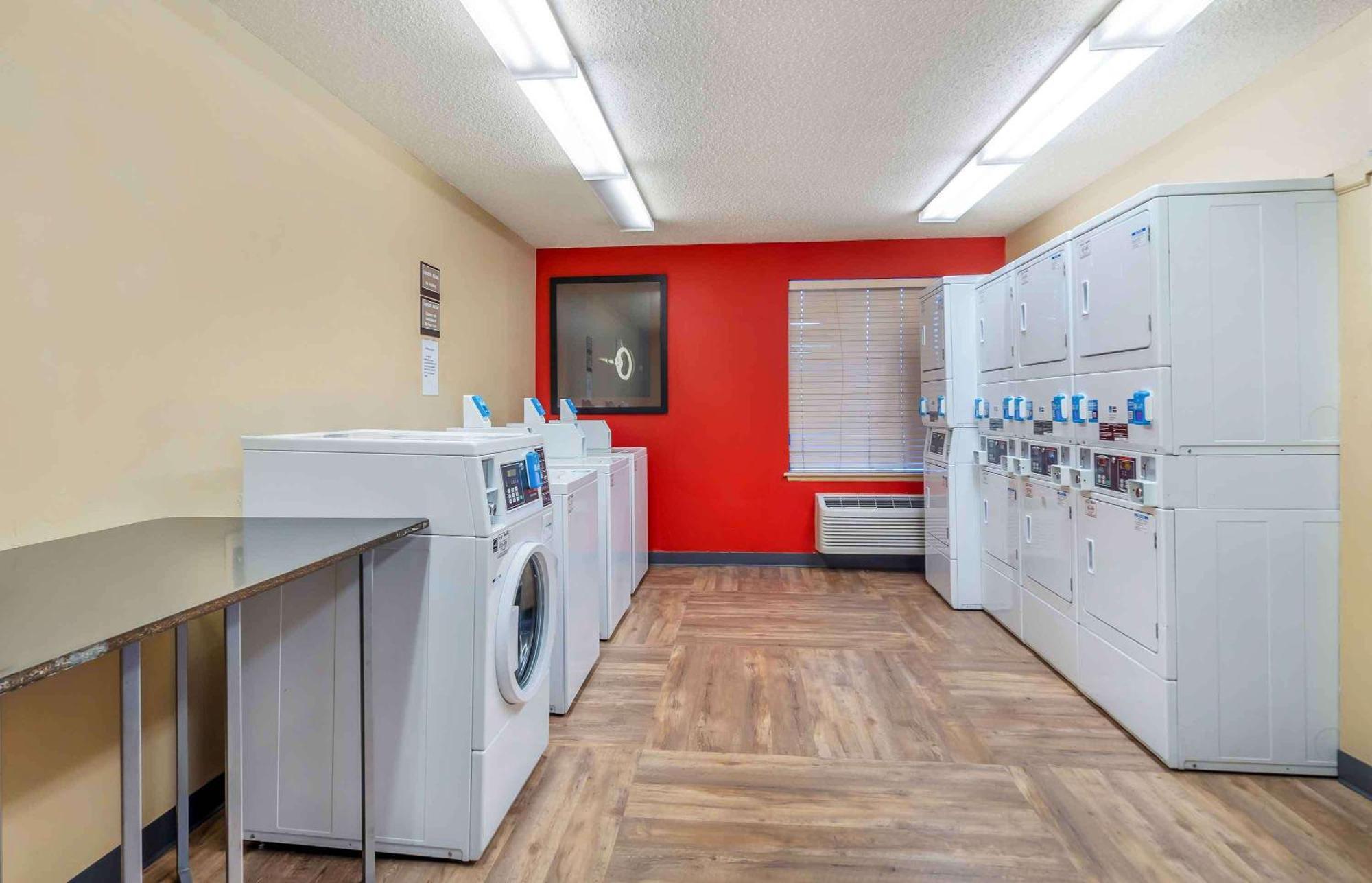 Extended Stay America Select Suites - Chicago - Downers Grove Zewnętrze zdjęcie
