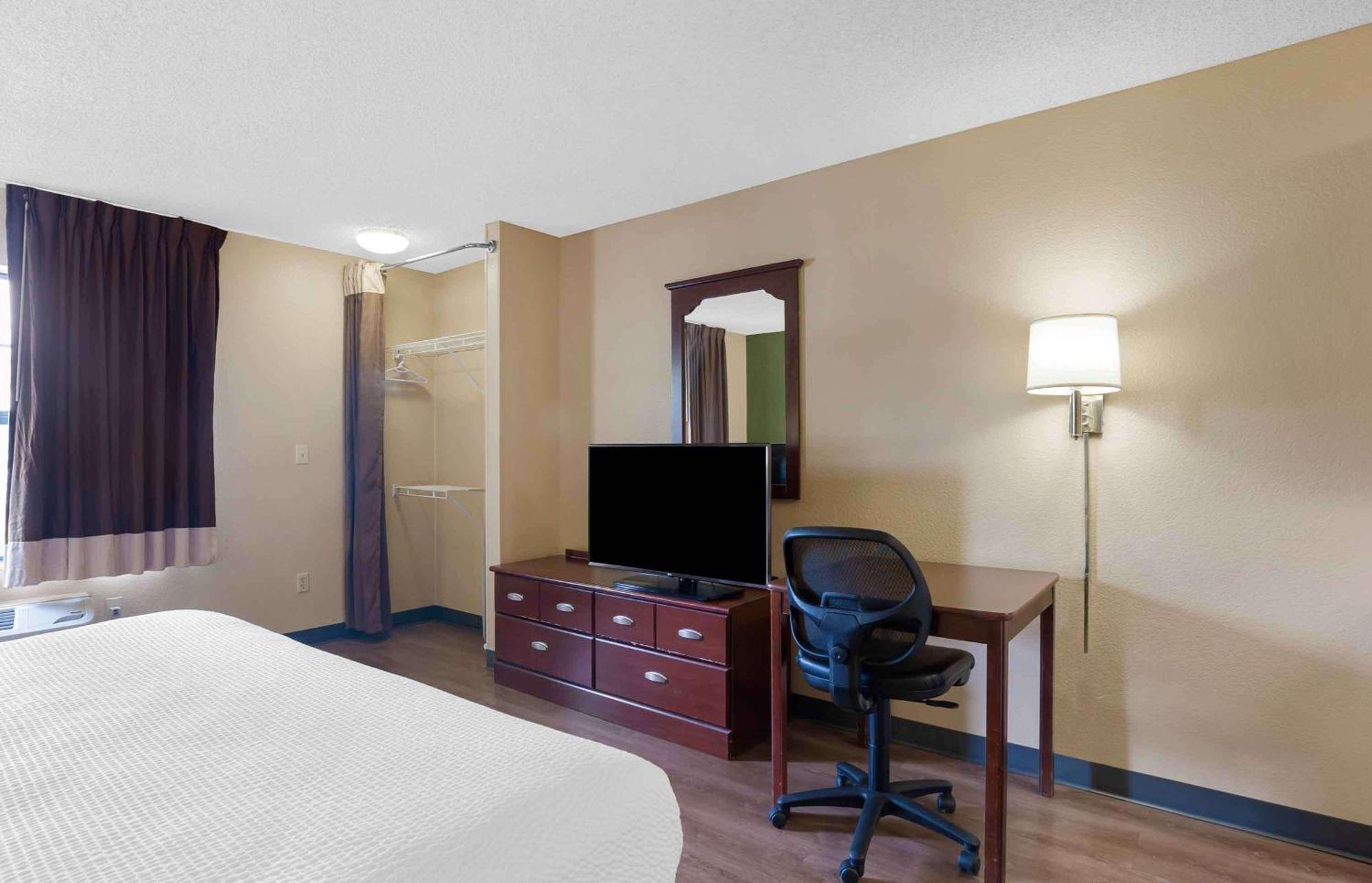 Extended Stay America Select Suites - Chicago - Downers Grove Zewnętrze zdjęcie
